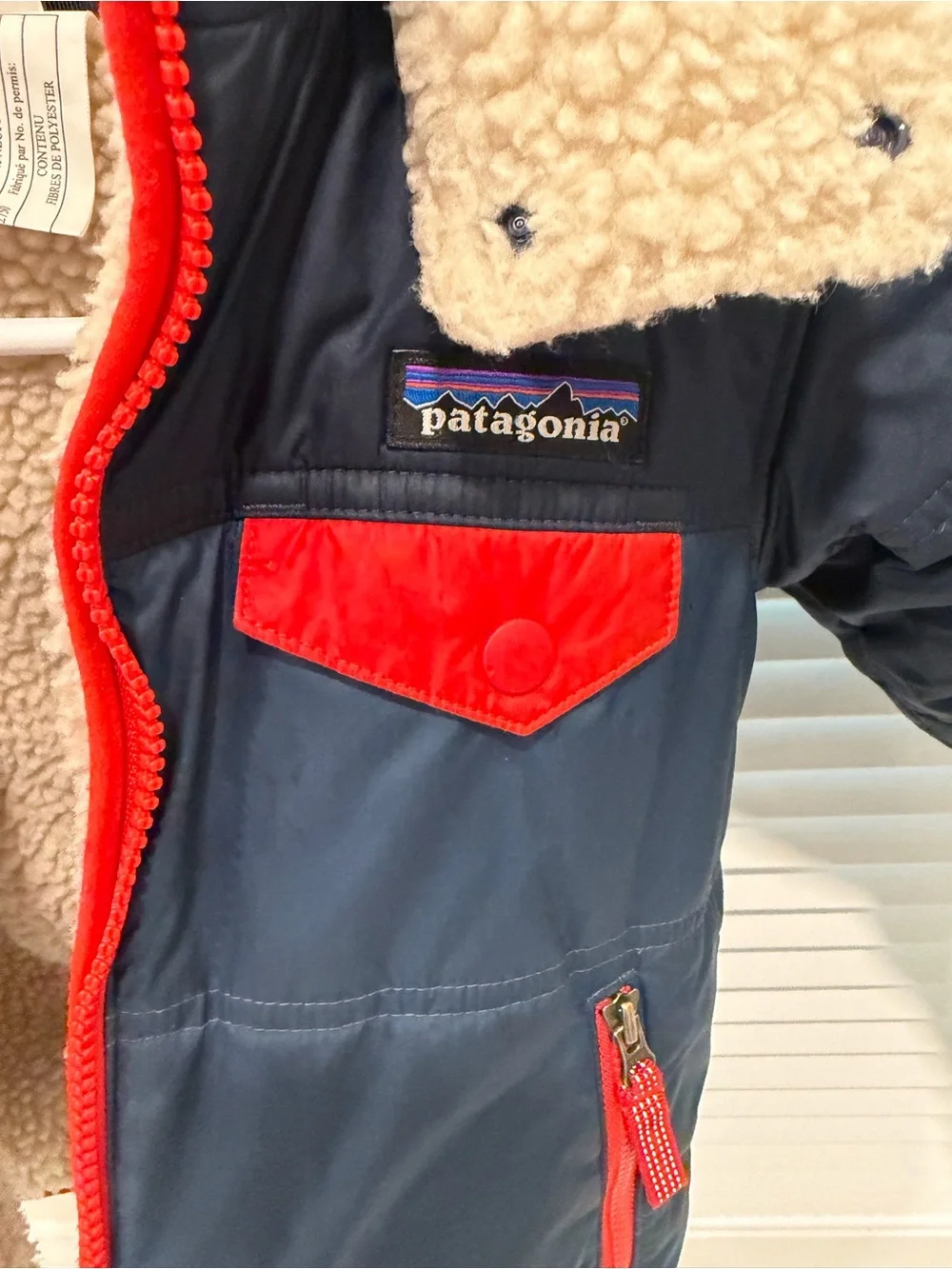 Patagonia Navy Jacket with Red Trim and Cream Sherpa Collar 4T